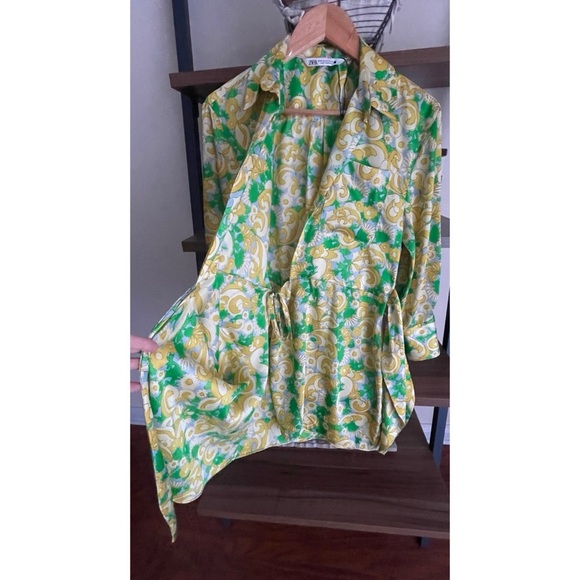 NWOT Zara Vibrant Green and Yellow Wrap Dress, Size XS - Picture 13 of 15